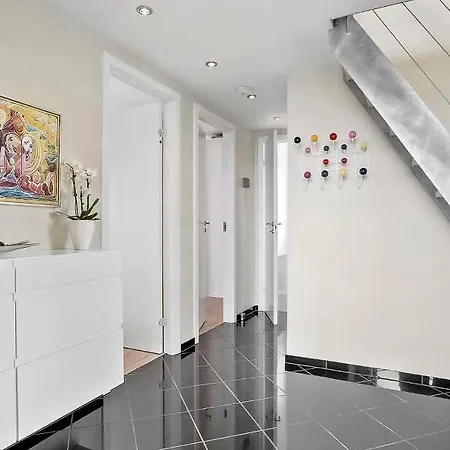 Beautiful In With House Sea View