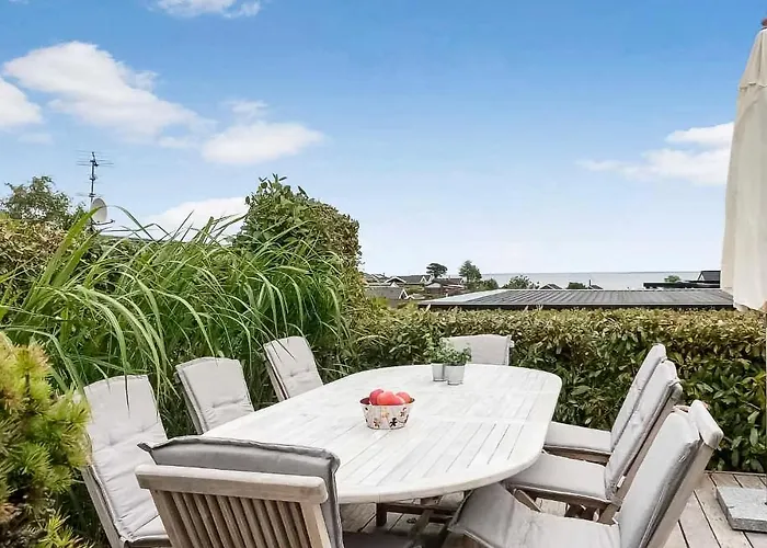 Feriehus 3 Bedroom Lovely In Hejls