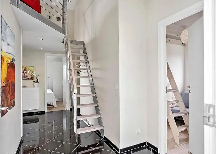 3 Bedroom Lovely In Feriehus *